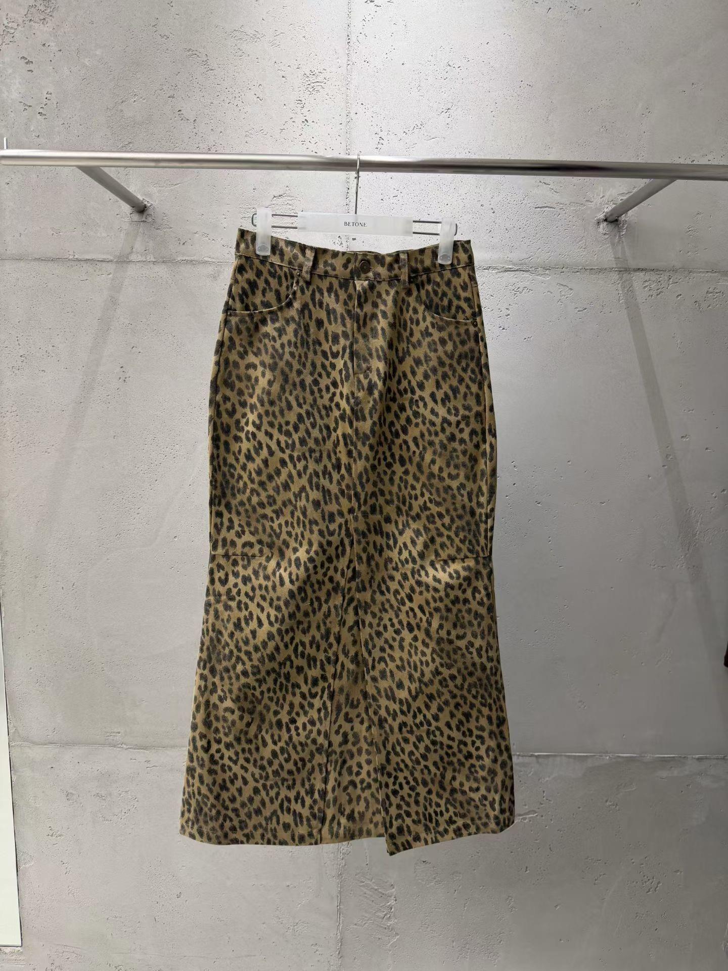 前開衩豹紋長裙